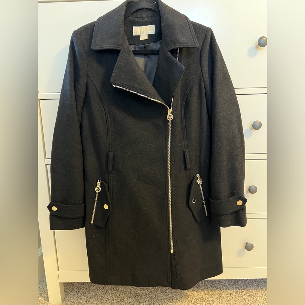 Michael Kors Black Coat, gold hardware and zipper size M medium